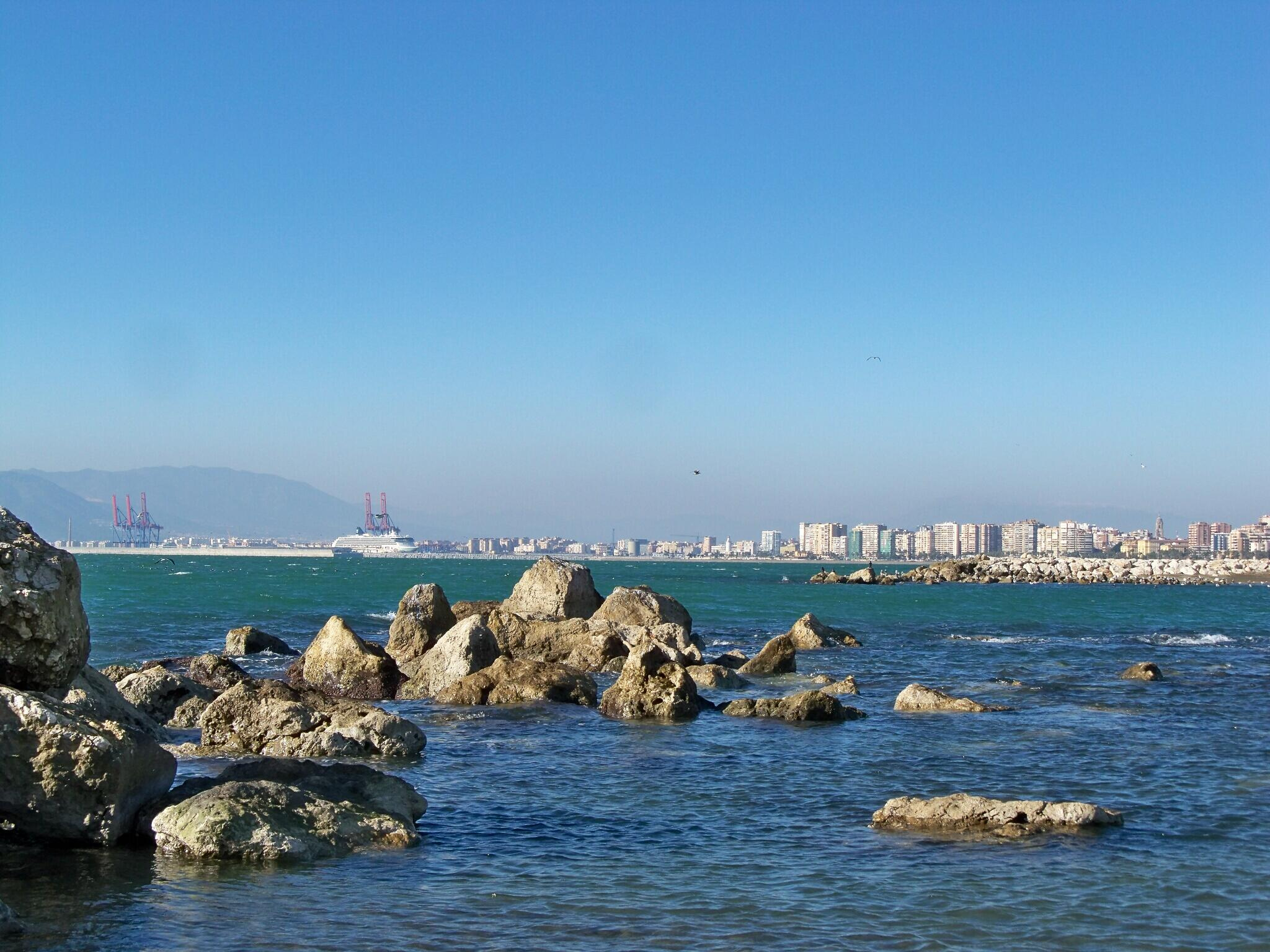 Playa del Pedregalejo [Daniel Capilla CC BY-SA 2.0]