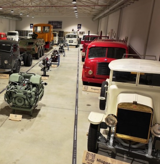 Visita al Museo de Historia de la Automoción Visita al Museo de Historia de la Automoción